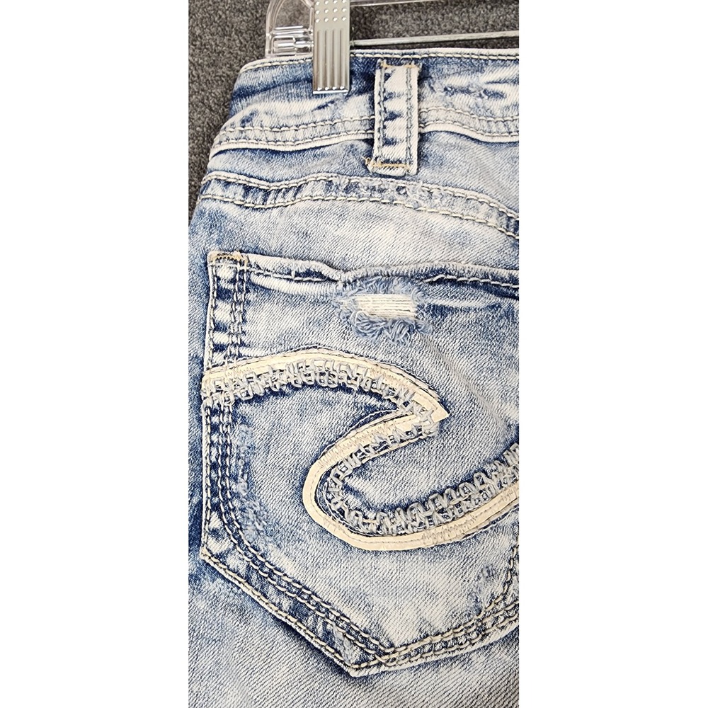 Silver Jeans Co Suki Mid Capri W30 L22.5 Light Wash Distressed Super Stretch - Picture 7 of 14